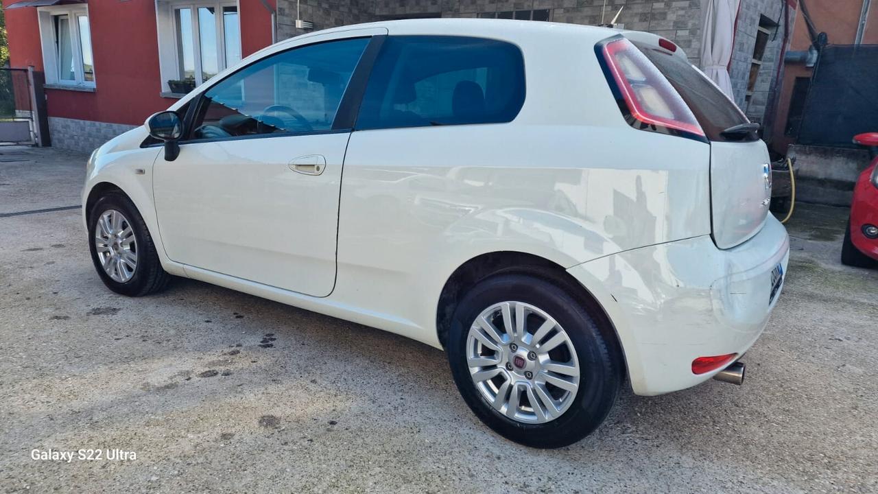 Fiat Punto 1.3 MJT II 75 CV 3 porte Lounge neop