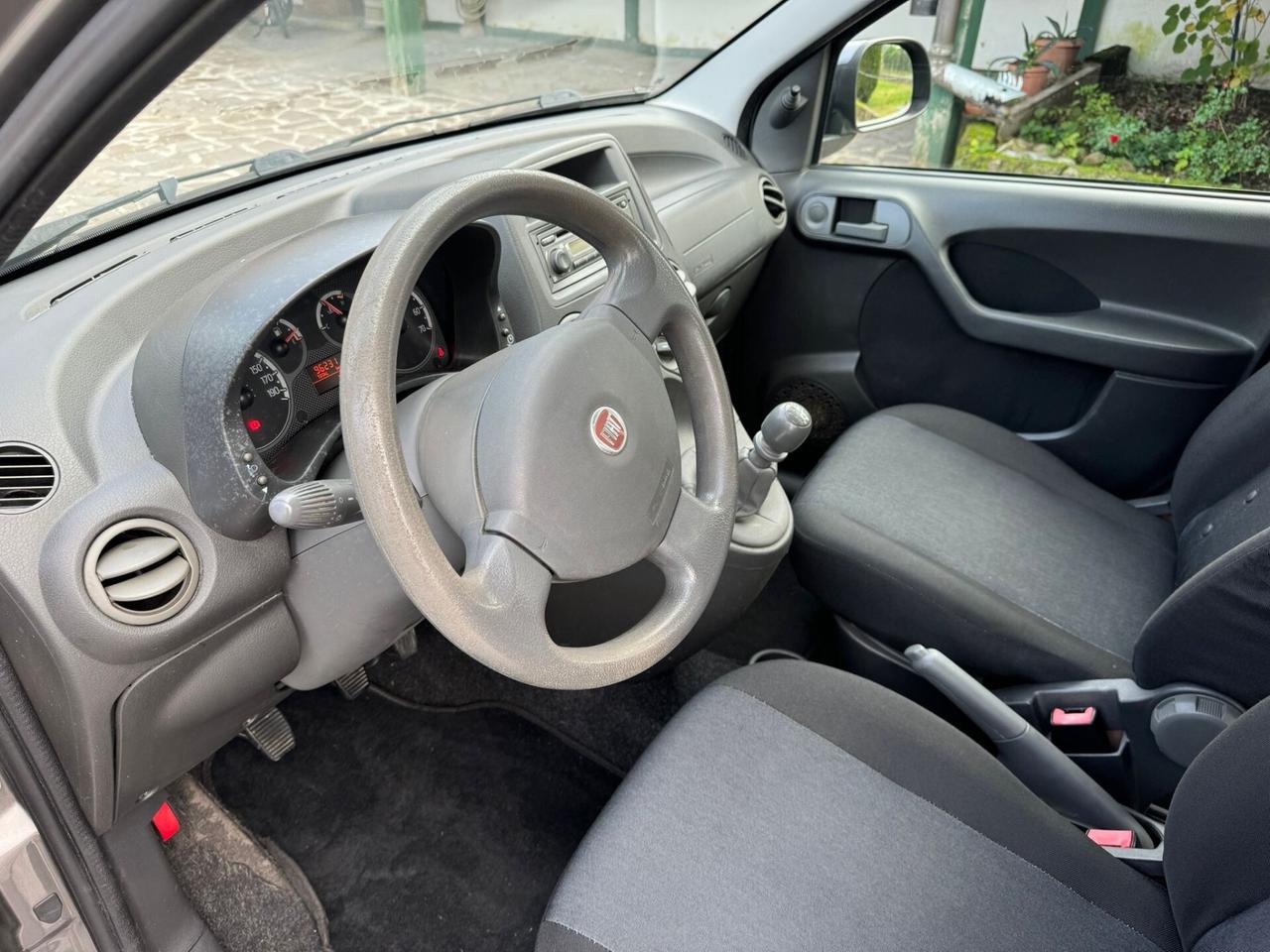 Fiat Panda 1.2 Emotion neopatentato (grandinata)