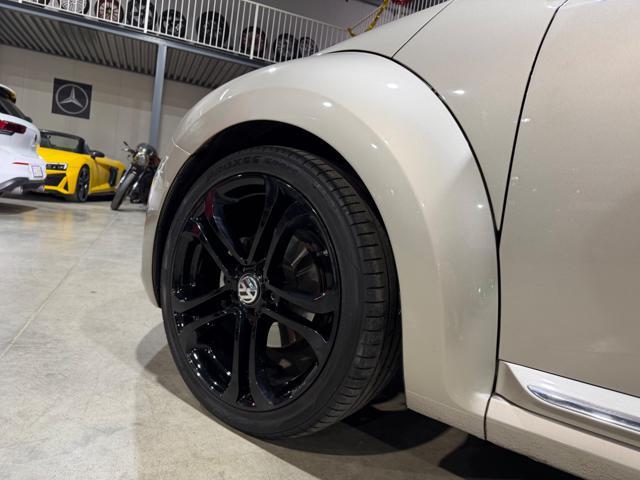 VOLKSWAGEN Maggiolino 2.0 CABRIO CERCHI DA 19 ABBINAMENTO COLORI UNICO