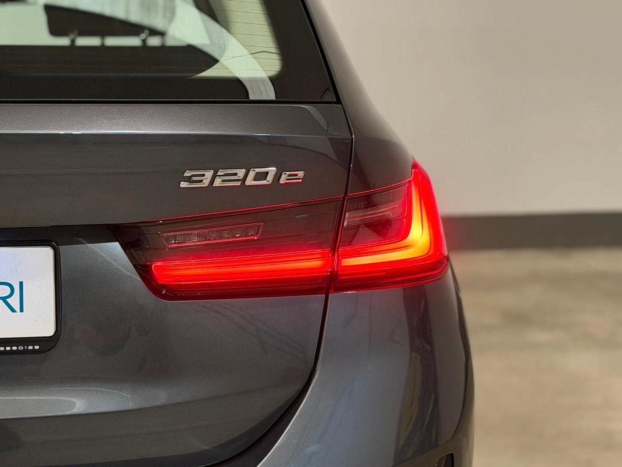 Bmw 320e Touring phev