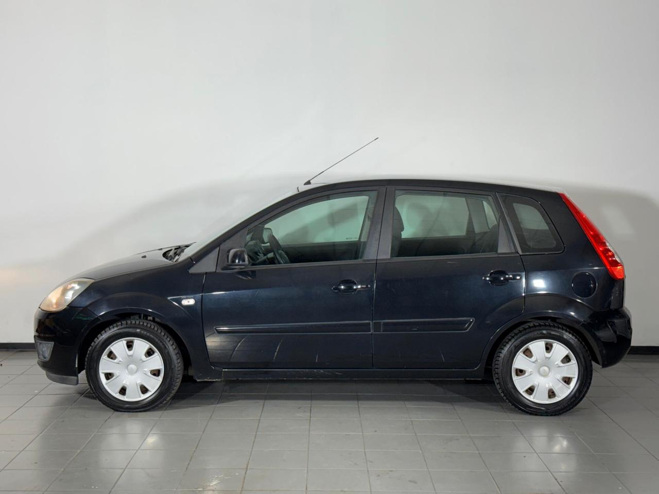 Ford Fiesta 1.4 TDCi 5p. Ghia