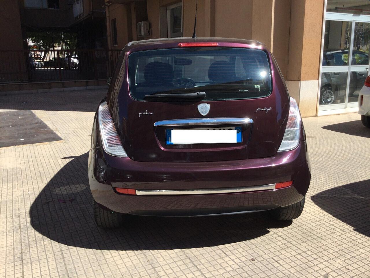 Lancia Ypsilon 1.3 MJT 75 CV Moda Milano