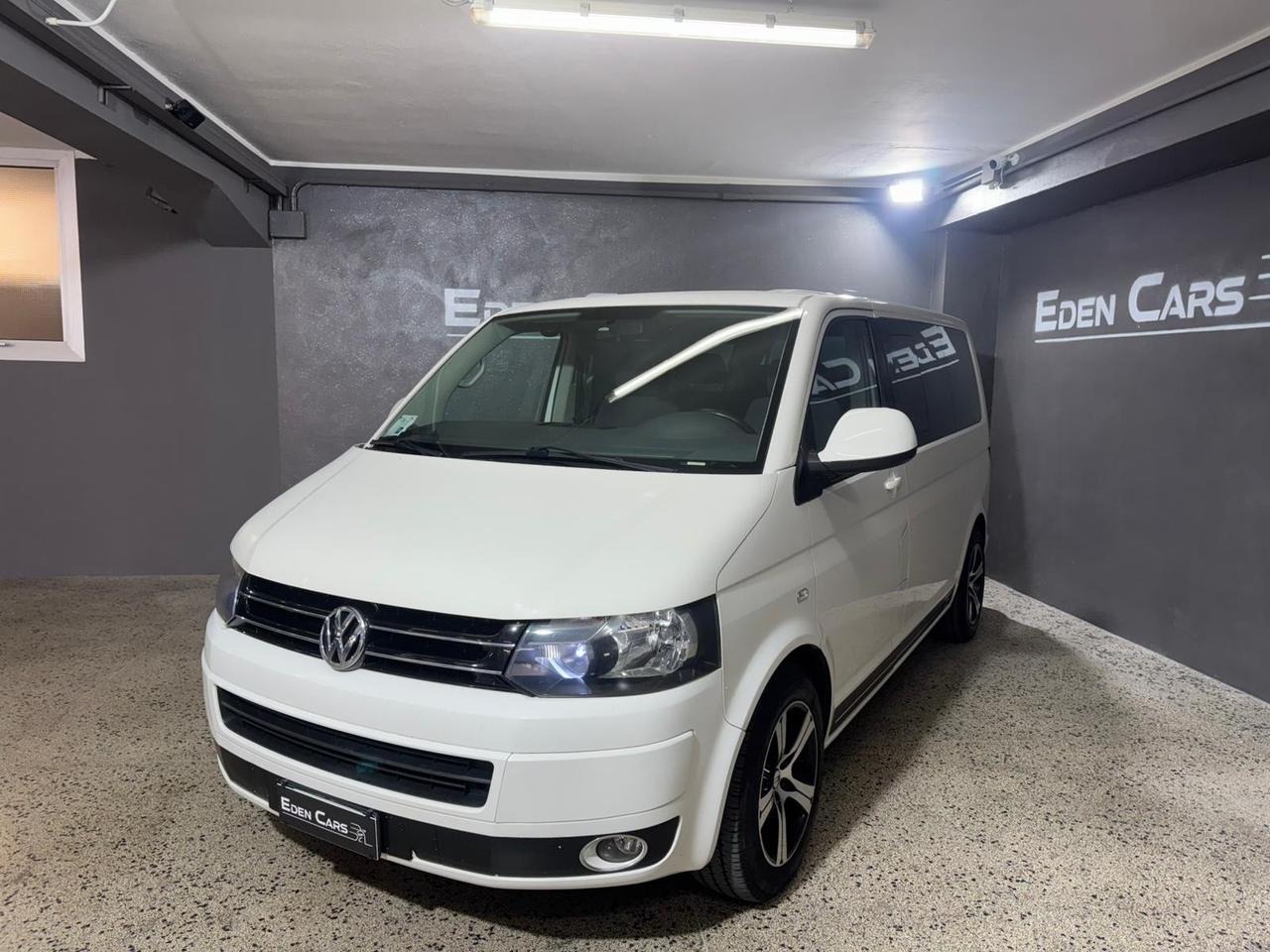 Volkswagen Transporter Caravelle T5 2.5 TDI/131CV Tiptr. PL Trend.