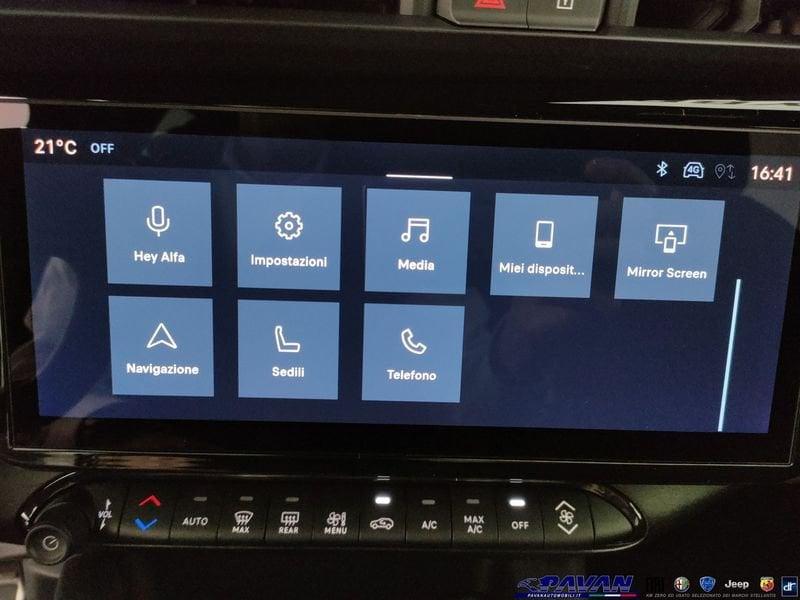 Alfa Romeo Junior Hybrid 145cv TECHNO Speciale