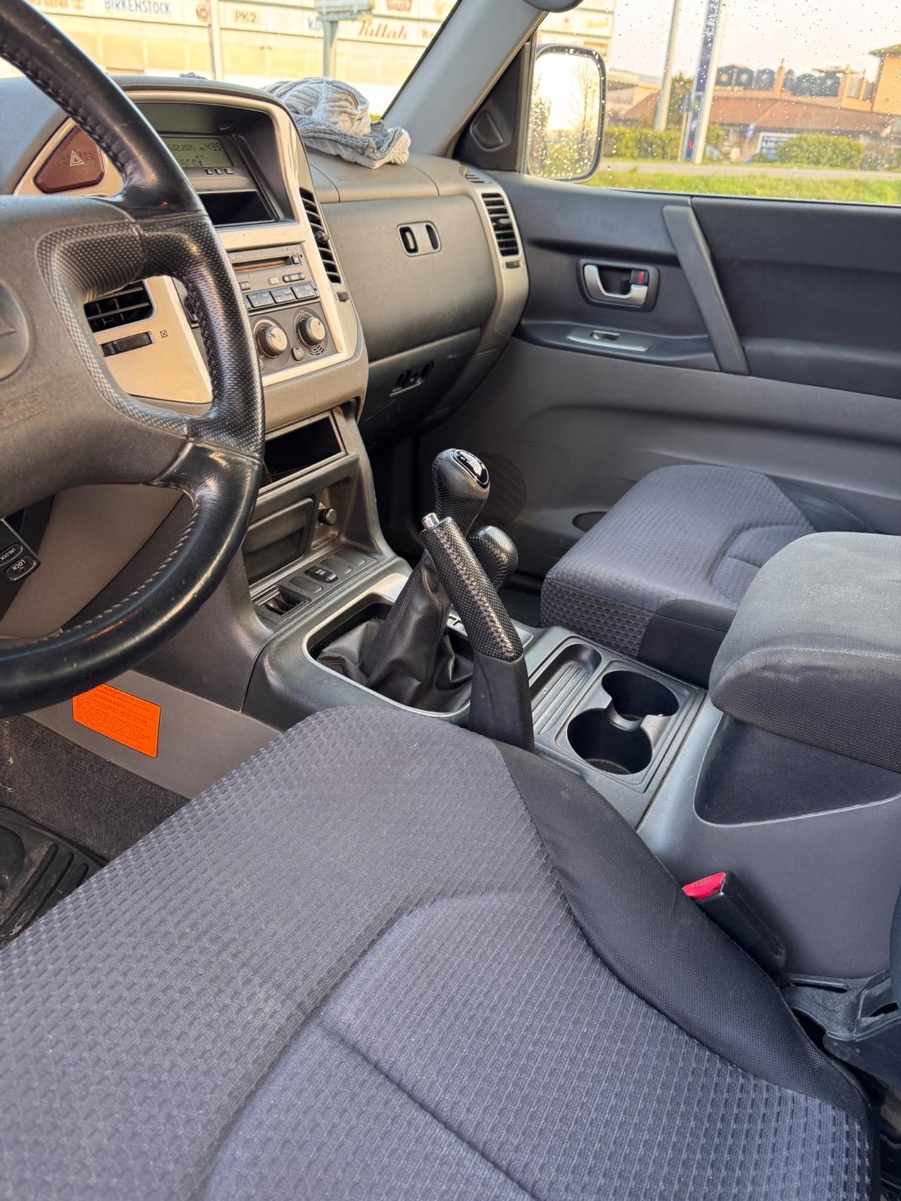 Mitsubishi Pajero 2.5 TDI 3p. Invite AUTOVETTURA