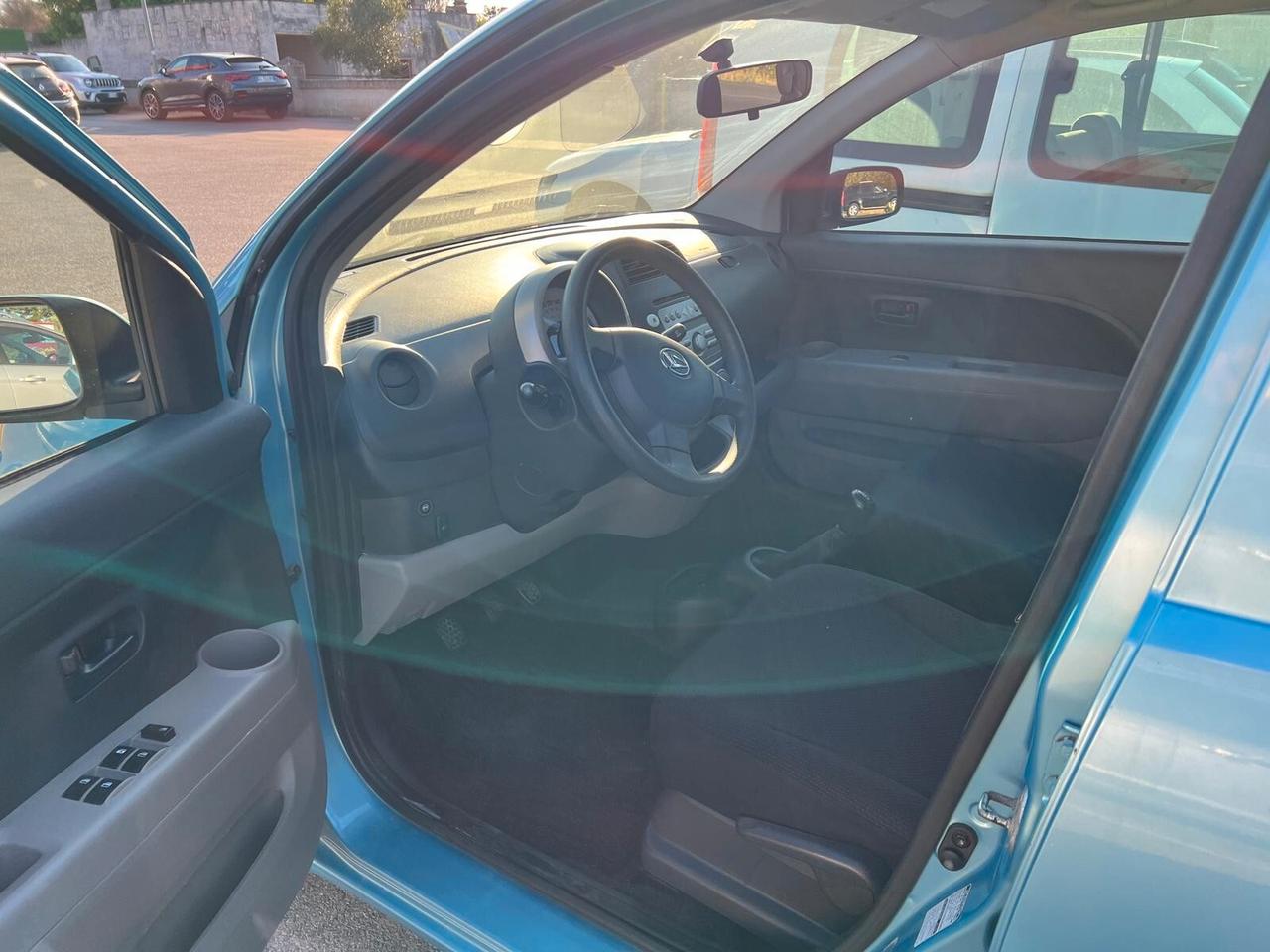 Daihatsu Sirion 1.3 16V 4WD Mio