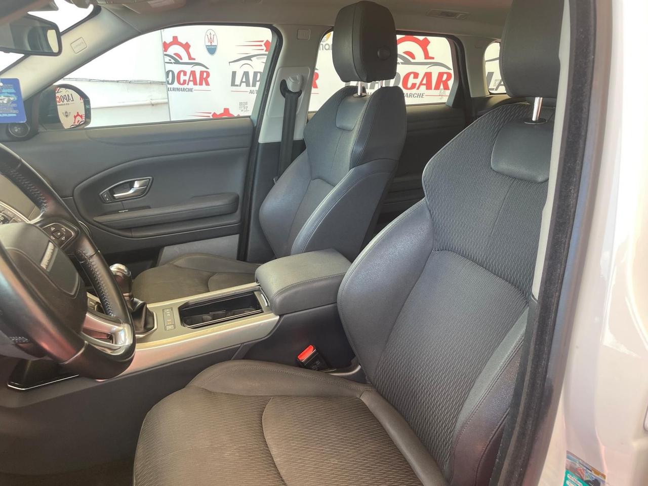 Land Rover Range Evoque 2.0 TD4 150 CV 5p. SE Dynamic