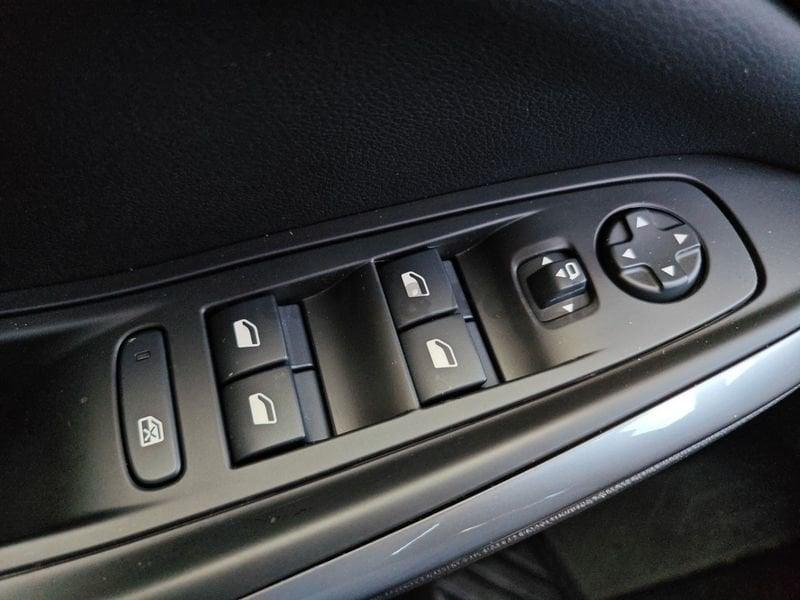 Opel Grandland Grandland 1.2 Turbo 12V 130 CV aut. ULTIMATE