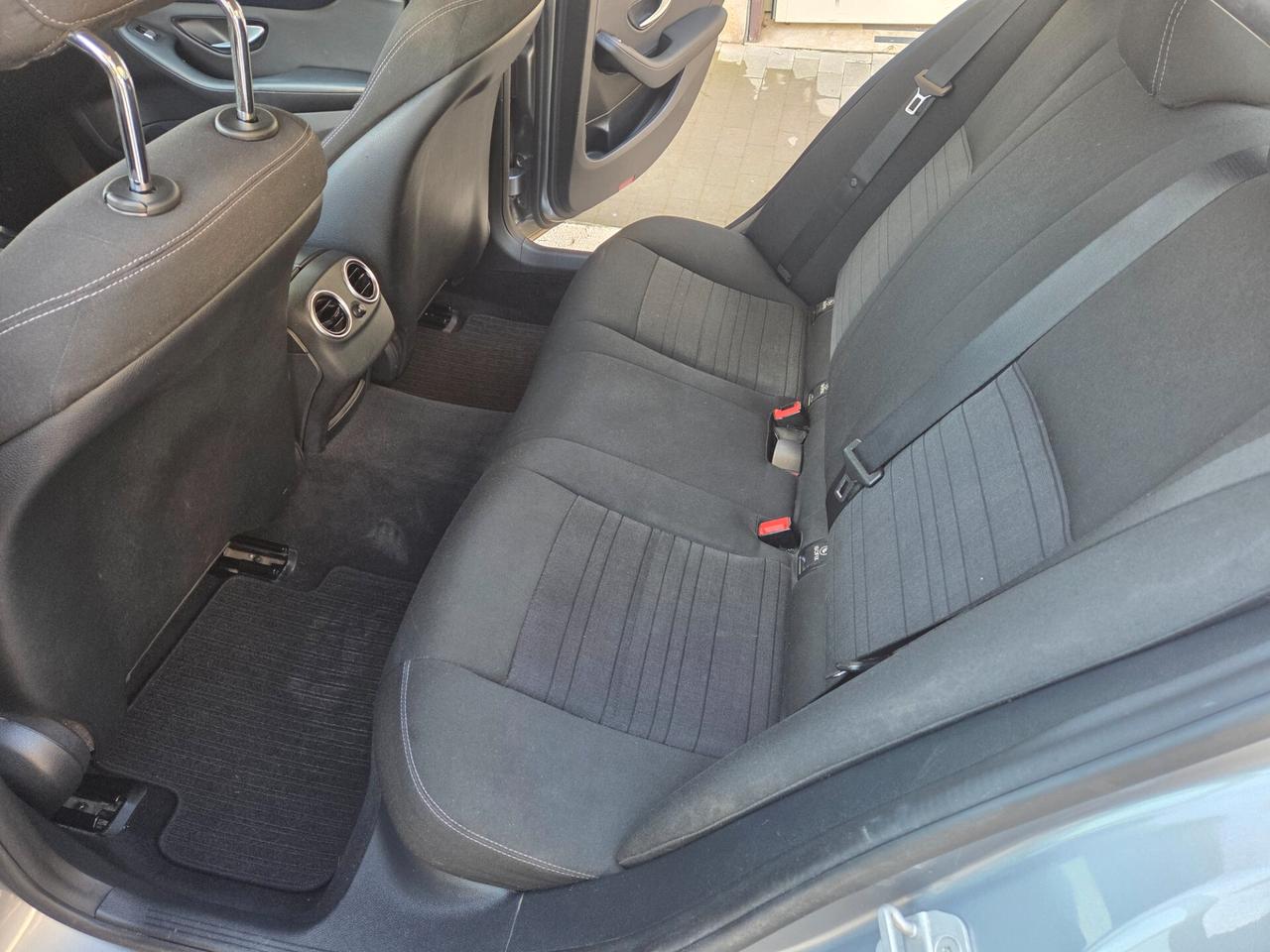 MERCEDES C220 2.2 170 CV LED FULL OPT KM CERTIF