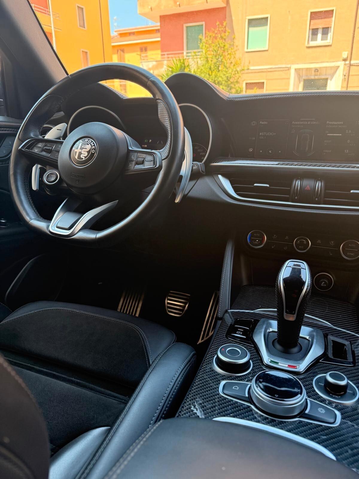 Alfa Romeo Stelvio 2.2 Turbodiesel 210 CV AT8 Q4 Veloce