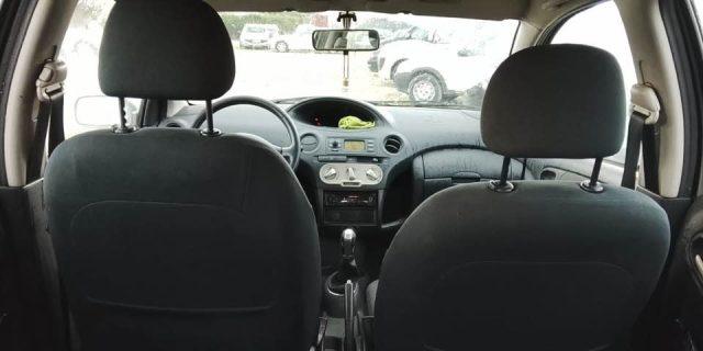 TOYOTA Yaris 1.0i 16V cat 5 porte Sol Blue