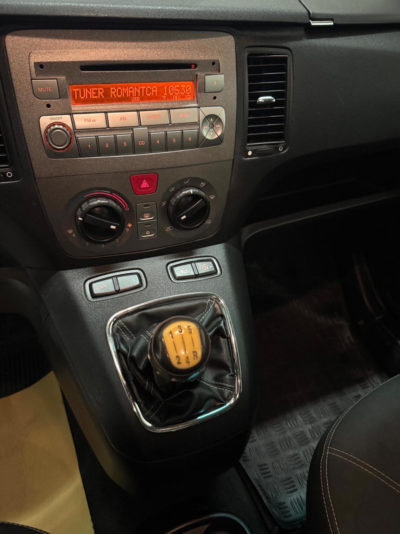 Lancia MUSA 1.3 Mjt 95 CV Gold