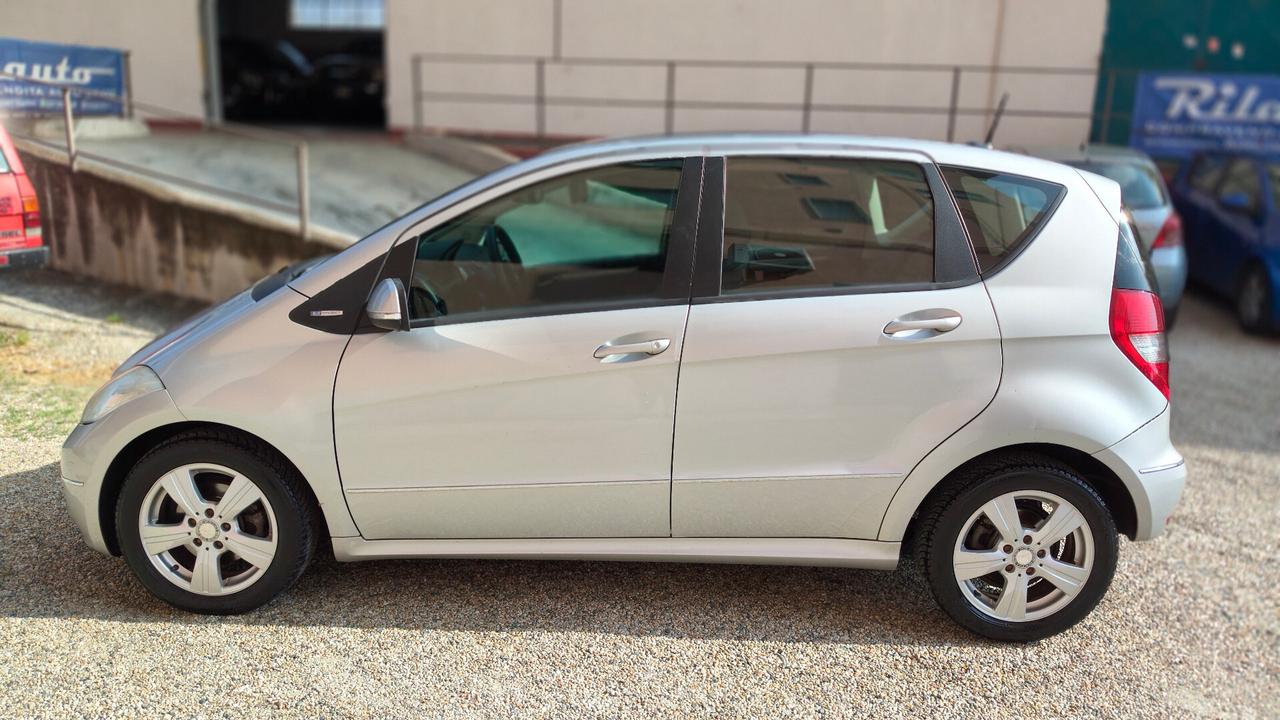 Mercedes A 160 CDI 5p Euro5 Avantgarde