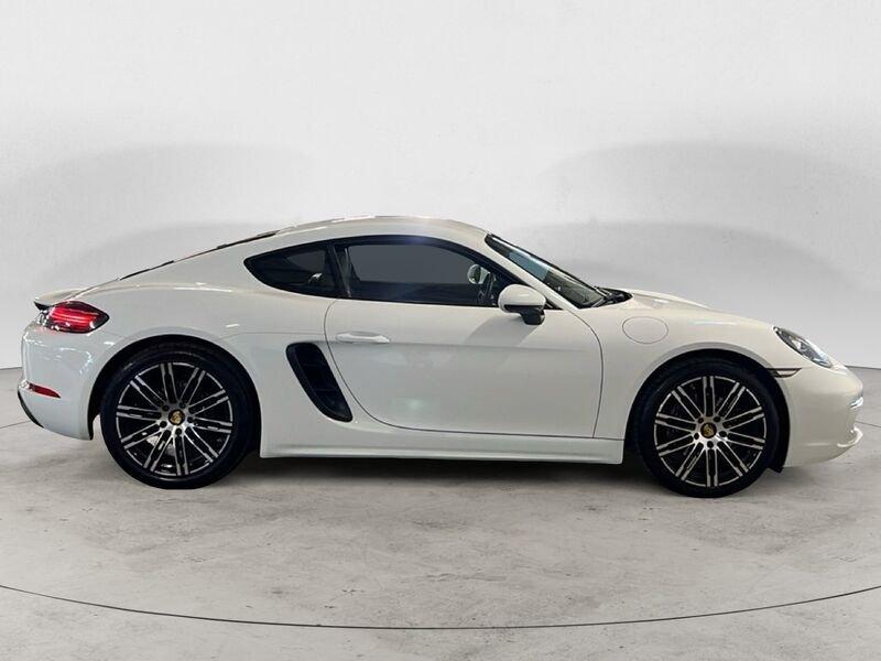 Porsche 718 2.0 Cayman