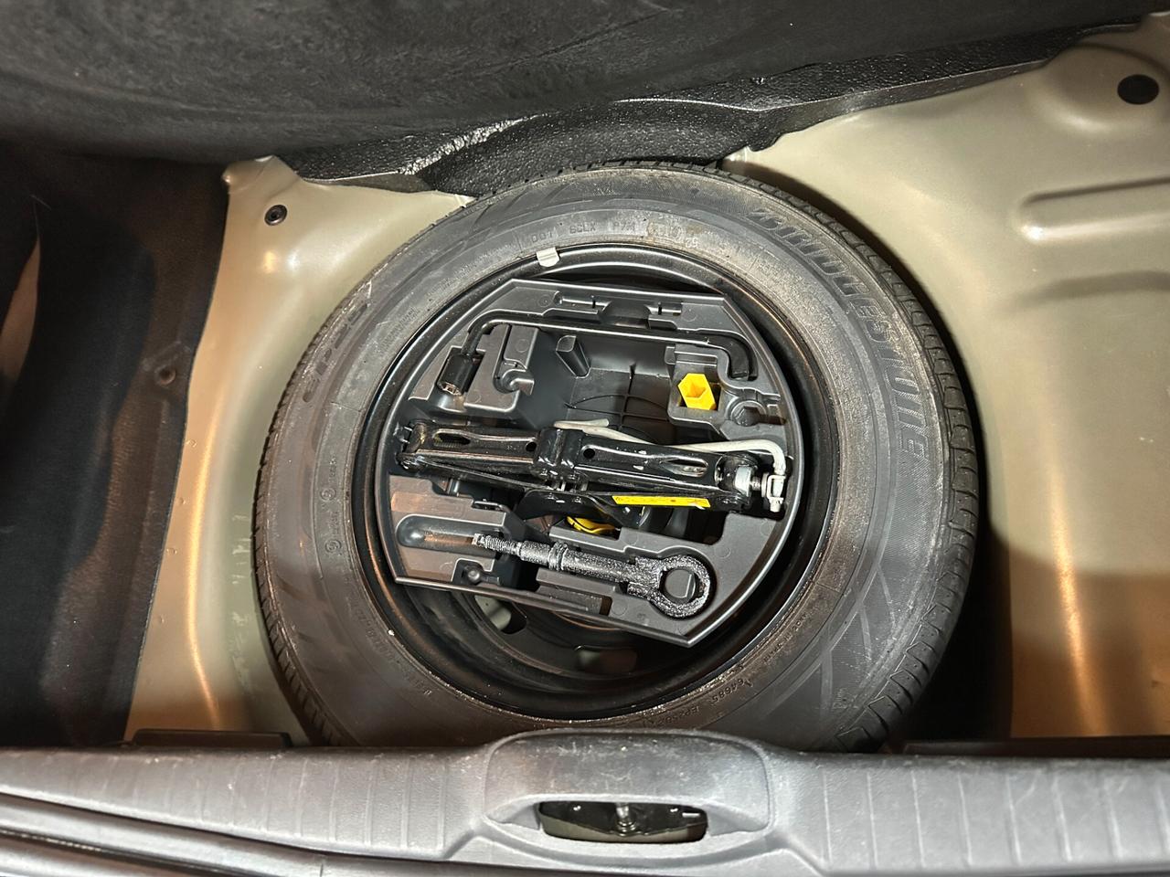 Peugeot 208 1.4 HDi 68 CV 5 porte Active BUSINESS