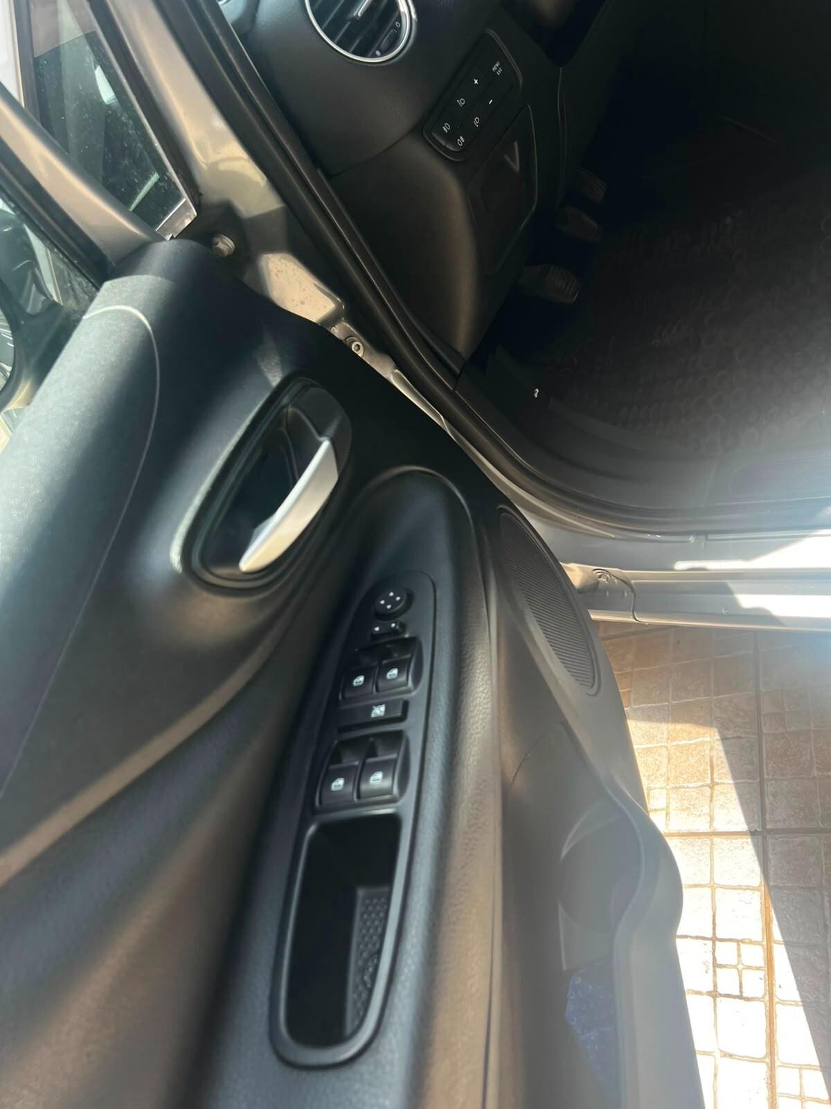 Fiat Punto Evo 1.6 Mjt DPF 5 porte S&S Emotion 1 PROPRETARIO