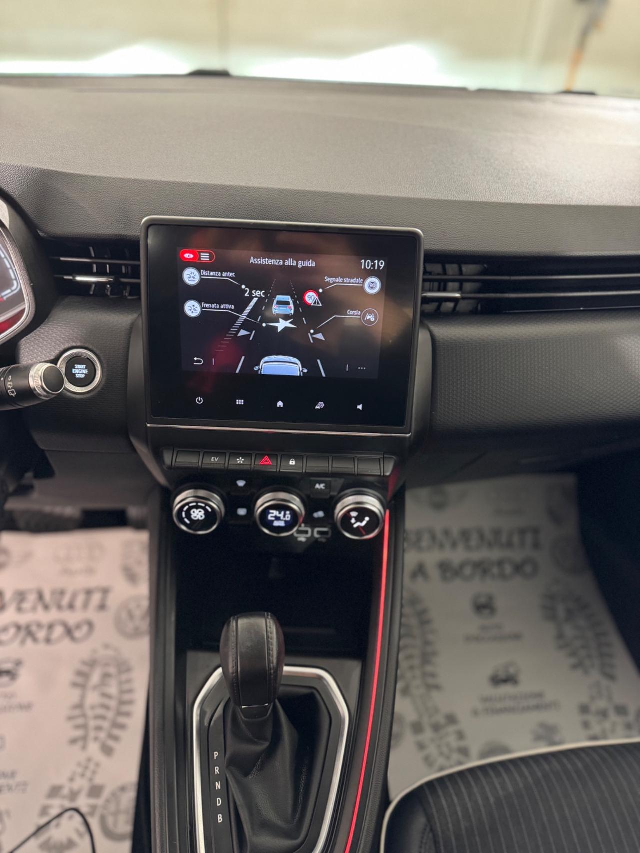 Renault Clio Full Hybrid E-Tech 140 CV 5 porte Intens