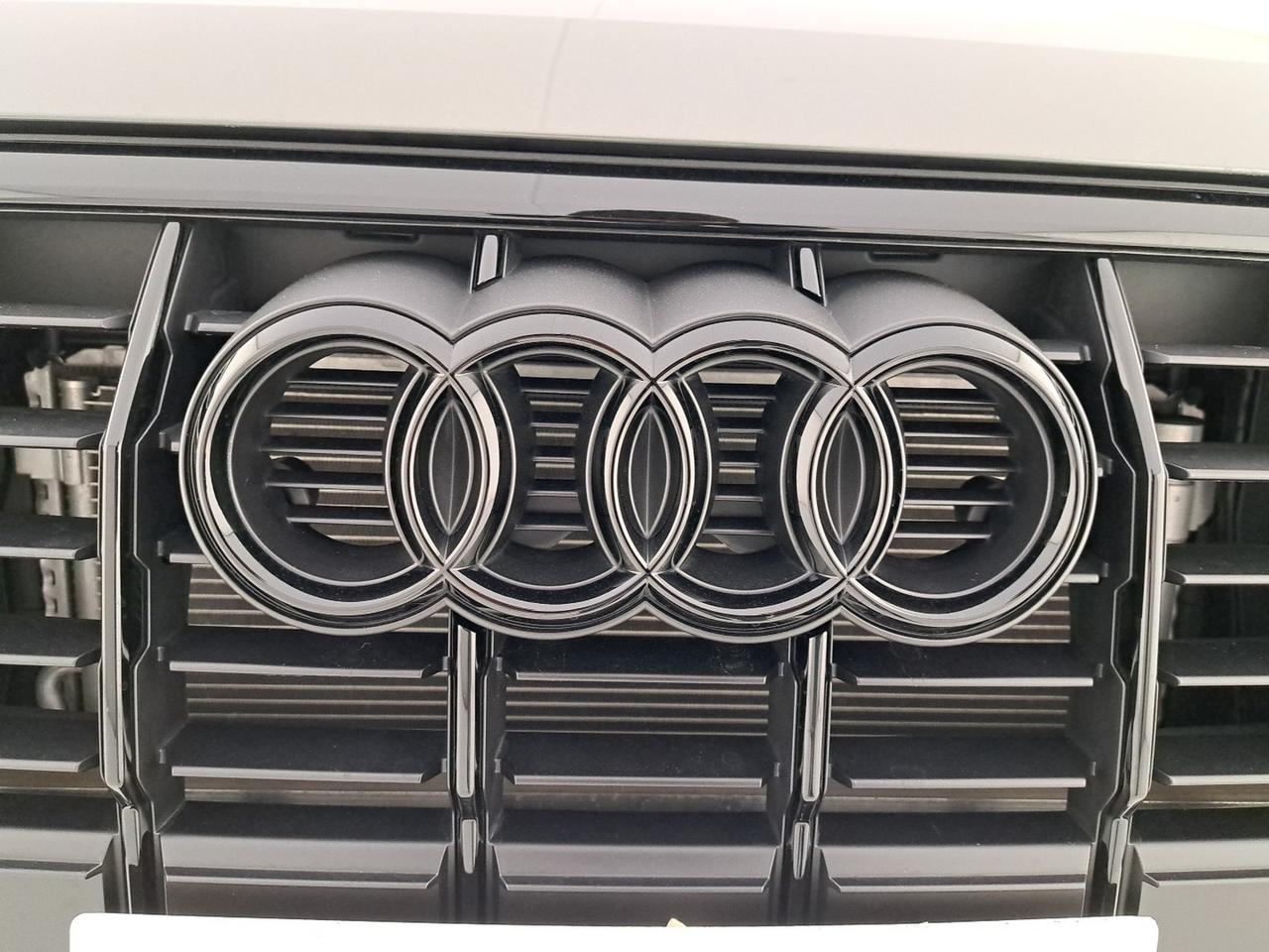 Audi Q3 35 1.5 tfsi s line edition s-tronic