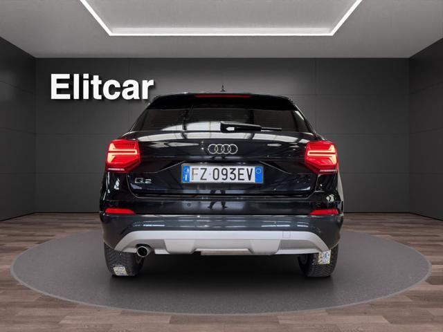 AUDI Q2 30 TDI Business