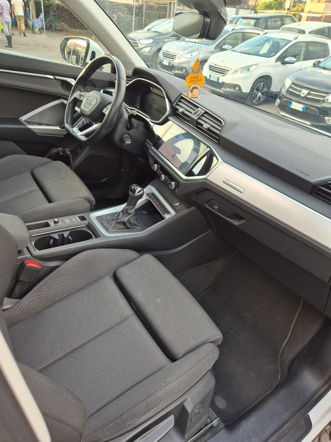 Audi Q3 SPB 35 TDI quattro S tronic Business Plus