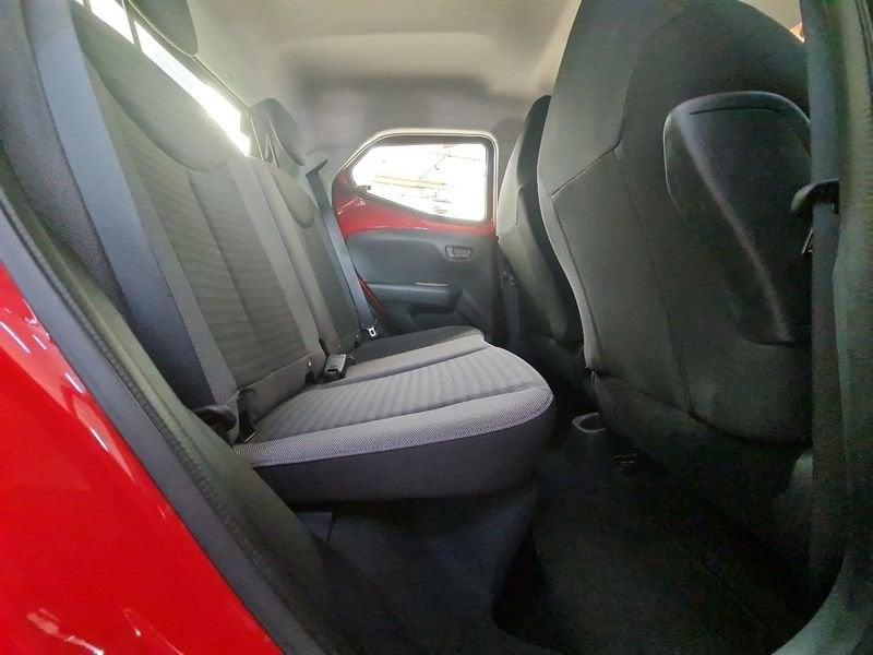 Toyota Aygo Connect 1.0 VVT-i 72 CV 5 porte x-play