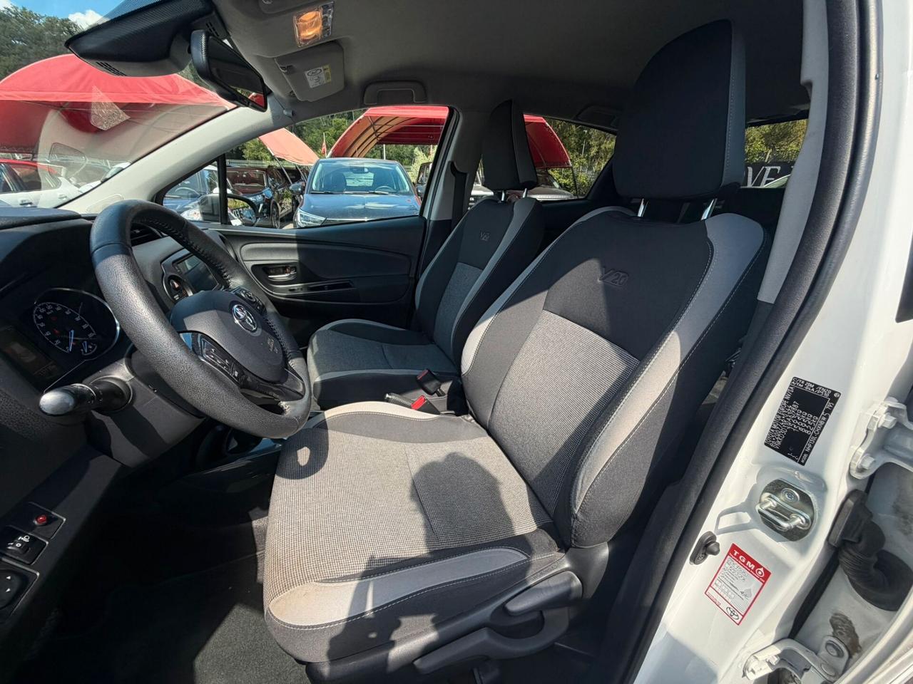 Toyota Yaris 1.5 Hybrid 5 porte Y20 Bitone