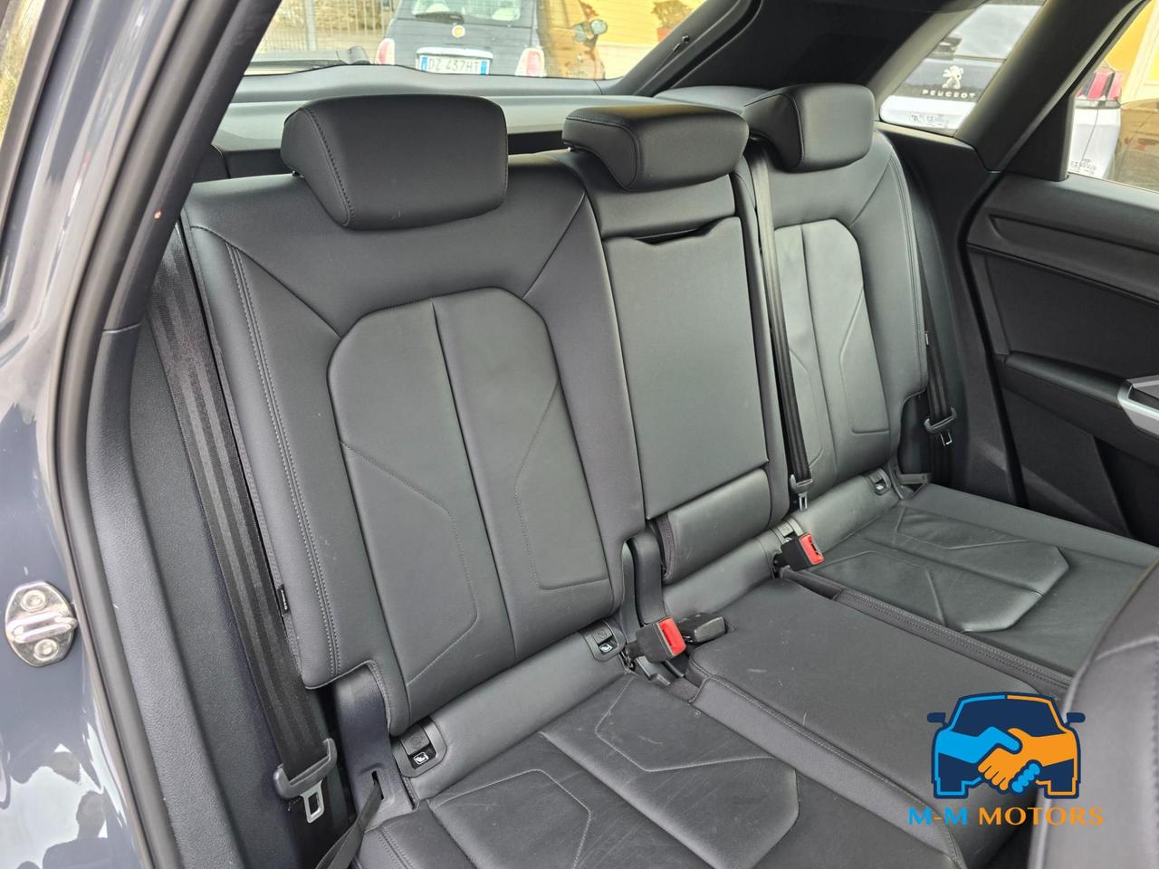 Audi Q3 35 2.0 tdi Business Advanced s-tronic