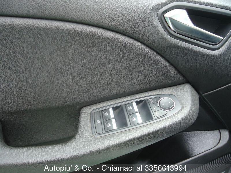 Renault Clio Hybrid E-Tech OK NEOPATENTATI