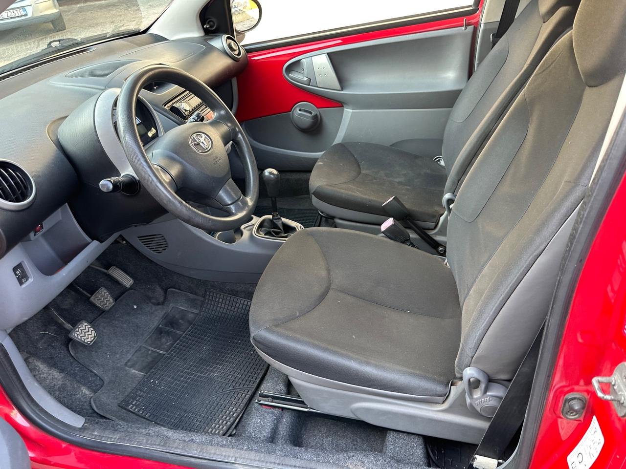 Toyota Aygo 1.0 12V VVT-i 3 porte Sol