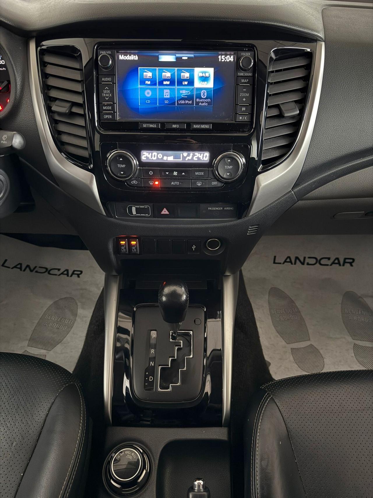 Mitsubishi L200 2.4 DI-D/181CV Double Cab Intense Autom.