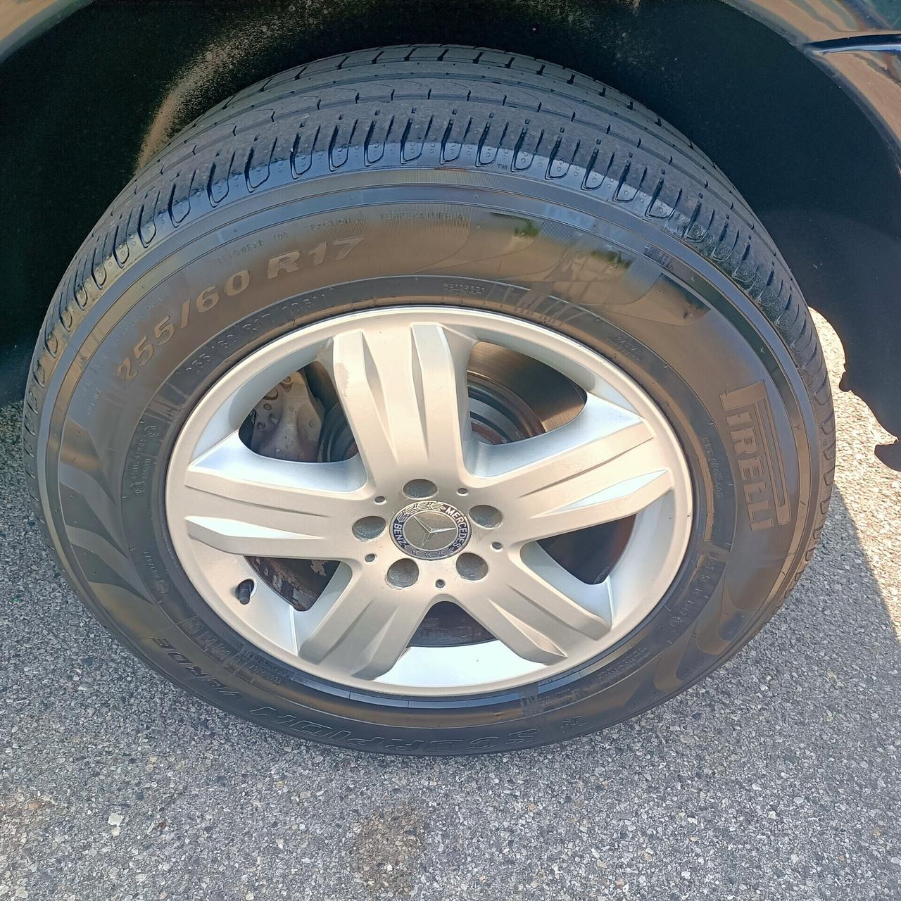 MERCEDES ML270CDI SPECIAL EDITION 4X4