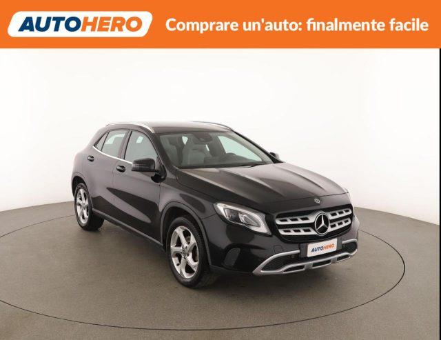 MERCEDES-BENZ GLA 200 d Automatic Sport