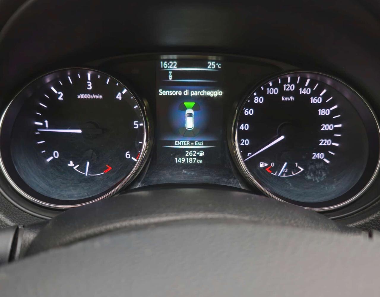 Nissan Qashqai 1.5 dCi N-Connecta