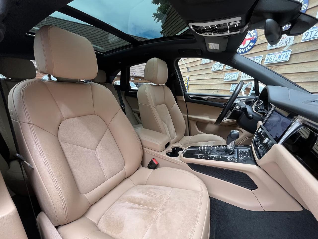 Porsche Macan 2.0 TETTO Navi LED SPORT CHRONO