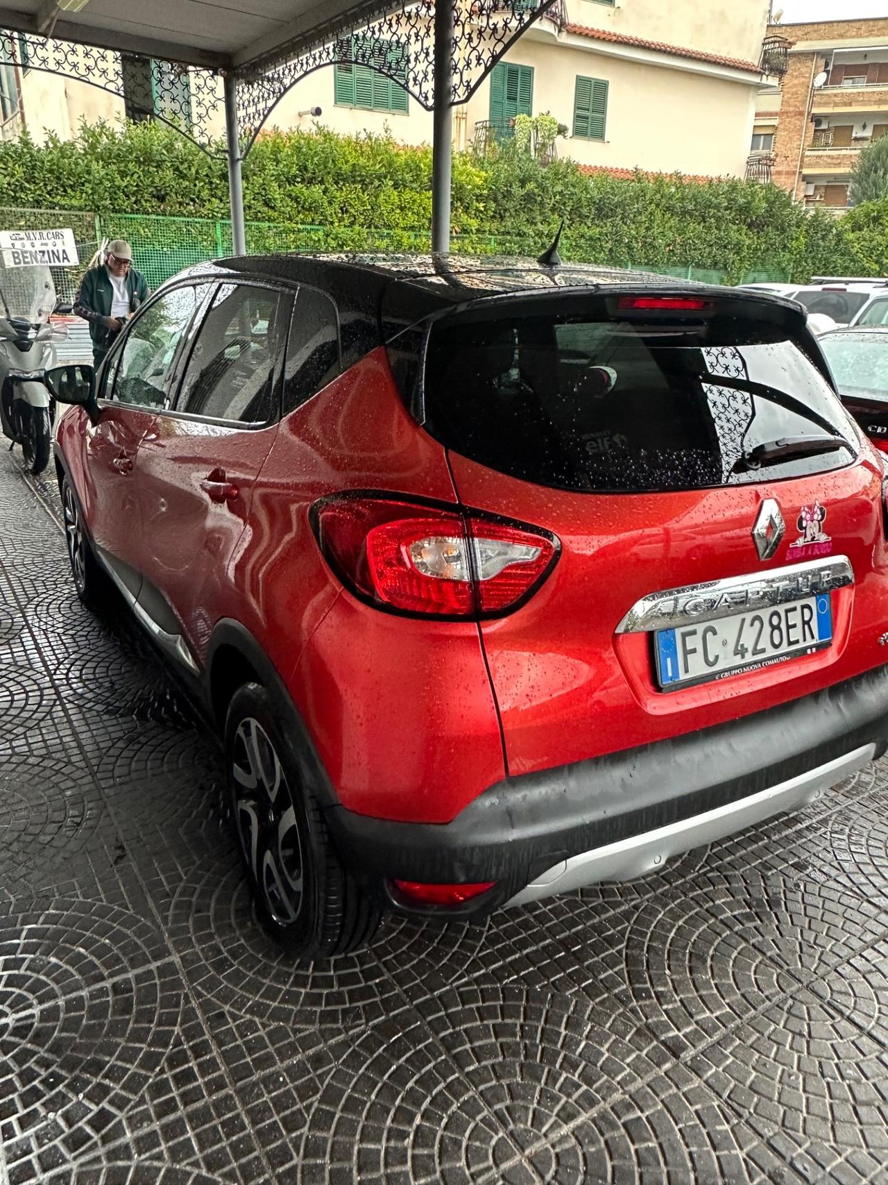 Renault Captur dCi 8V 110 CV Start&Stop Energy Iconic