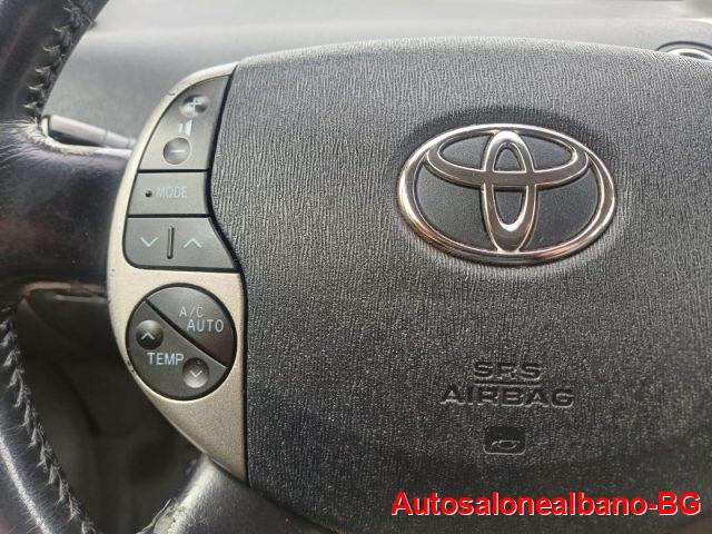 TOYOTA Prius 1.5i 16V