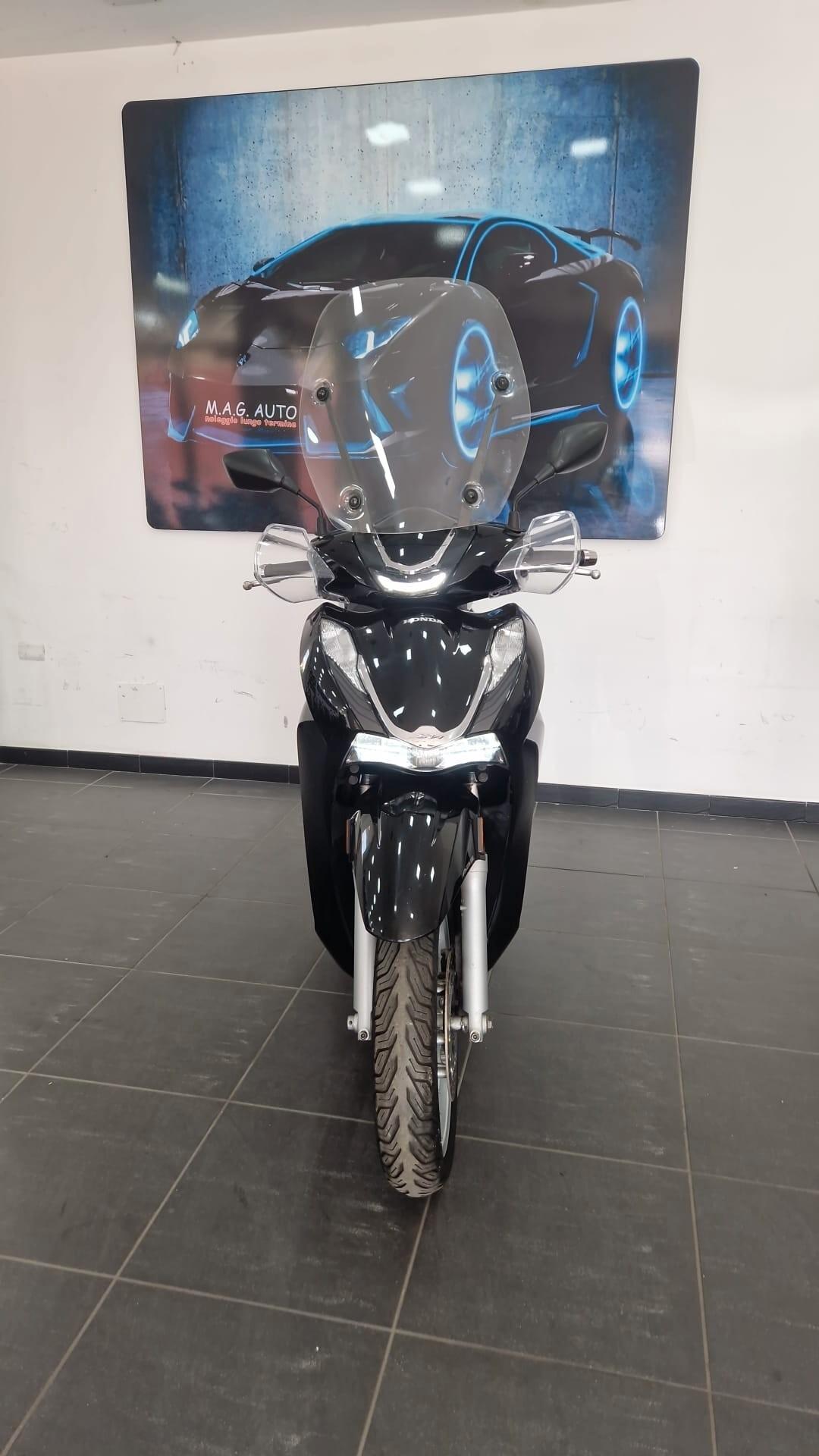 Honda SH 350