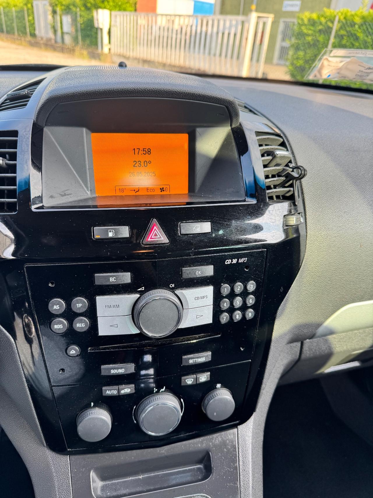 Opel Zafira 1.6 7 posti