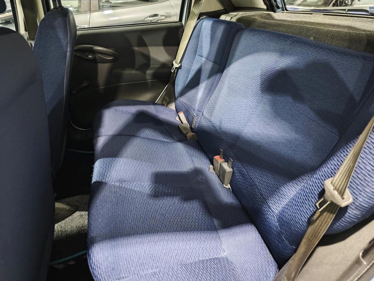 Fiat Punto Neopatentati Metano