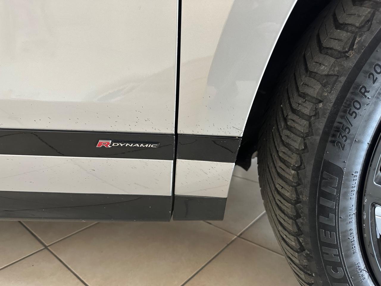 Land Rover Range Evoque 2.0D I4 180 CV AWD Auto R-Dynamic HSE