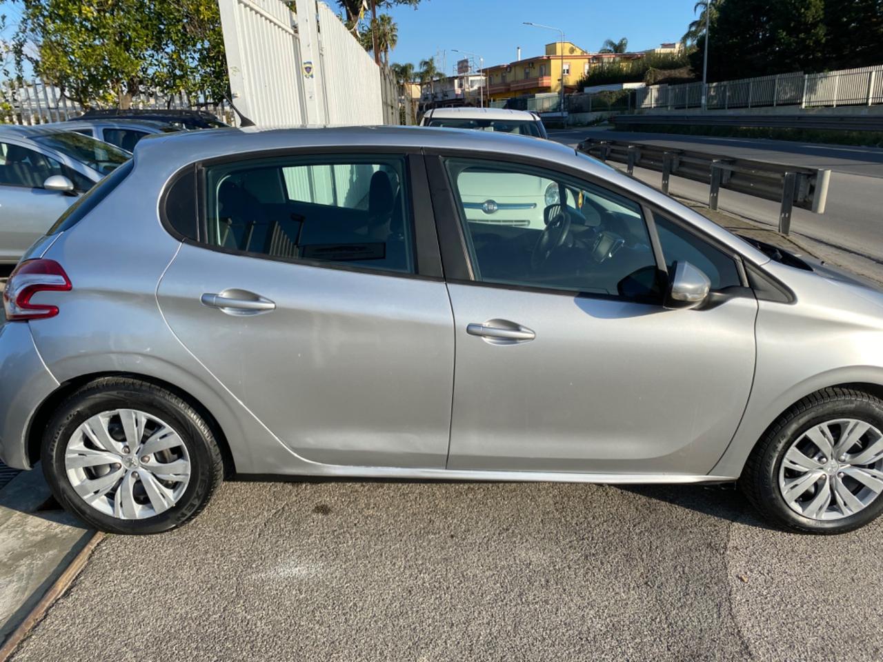 Peugeot 208 PureTech 68 5 porte Access