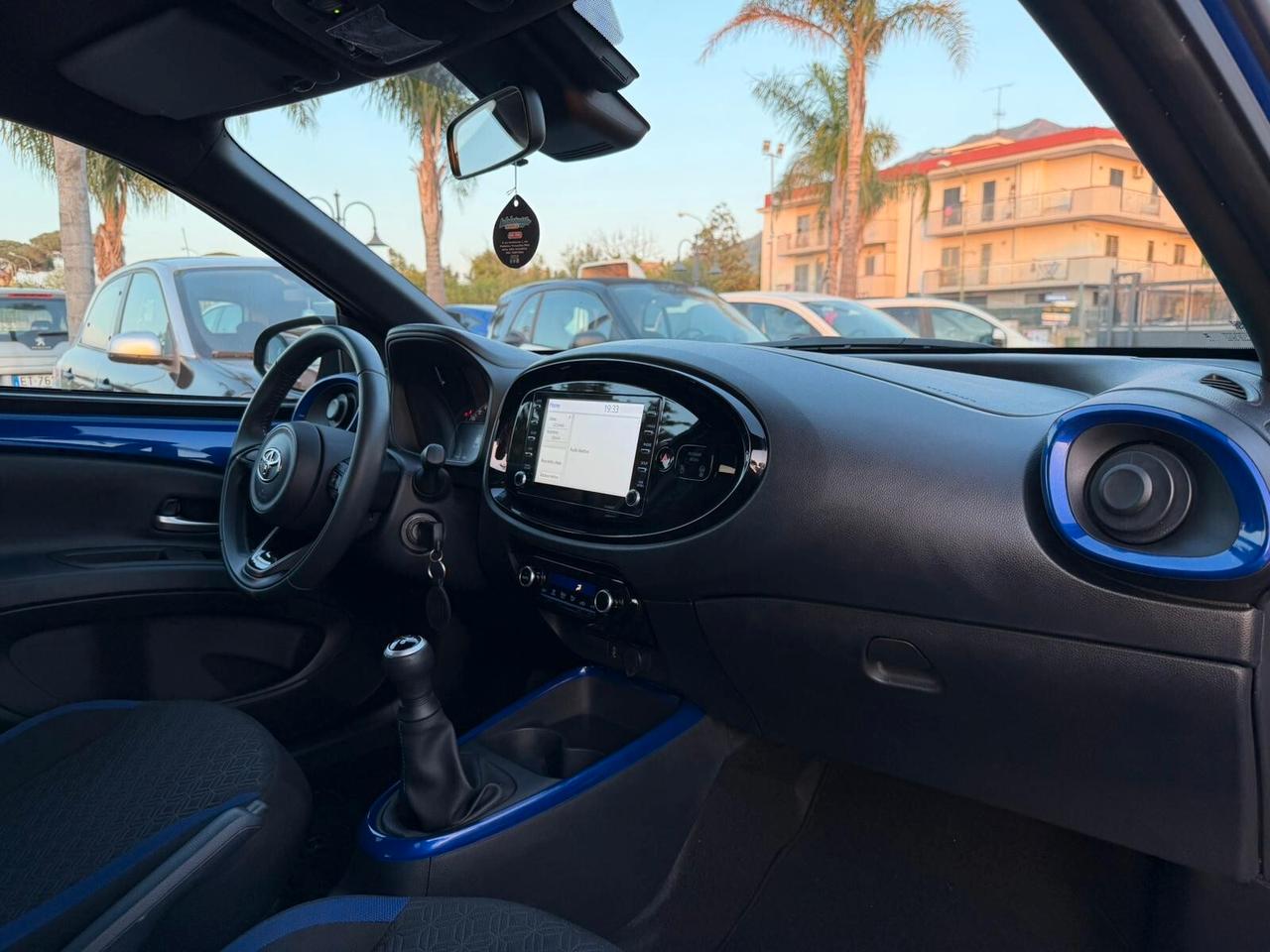 Toyota Aygo X 1.0 VVT-i 72 CV 5 porte Lounge Air