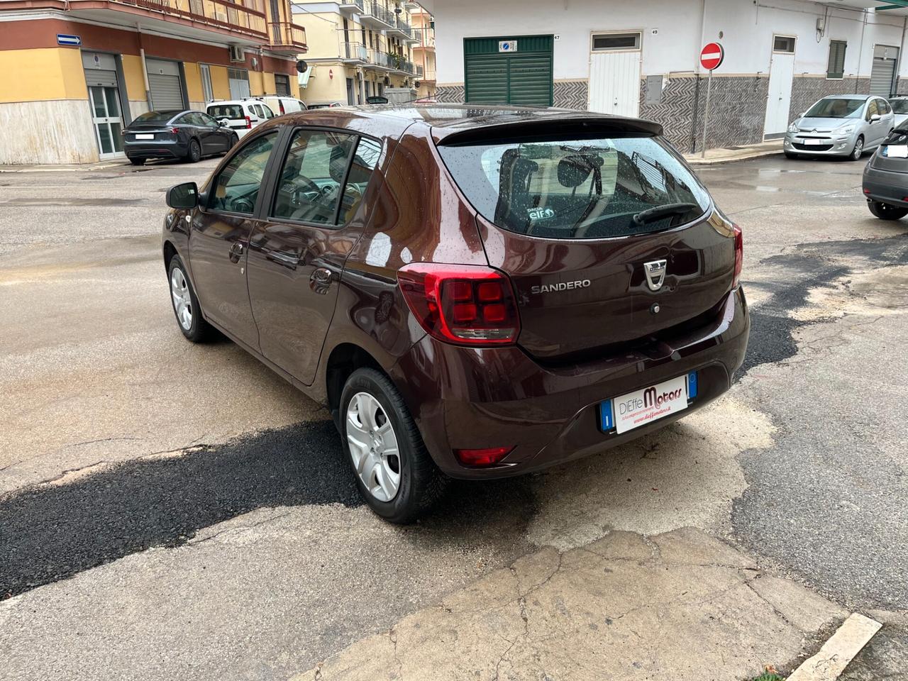 Dacia Sandero 1.0 SCe 12V 75CV Lauréate