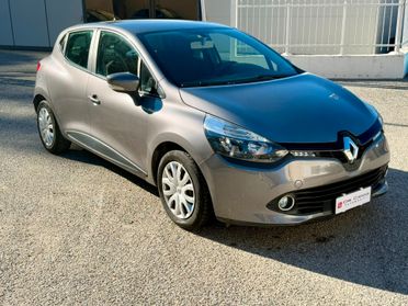 Renault Clio 1.5 dCi 8V 75CV 5 porte Costume National