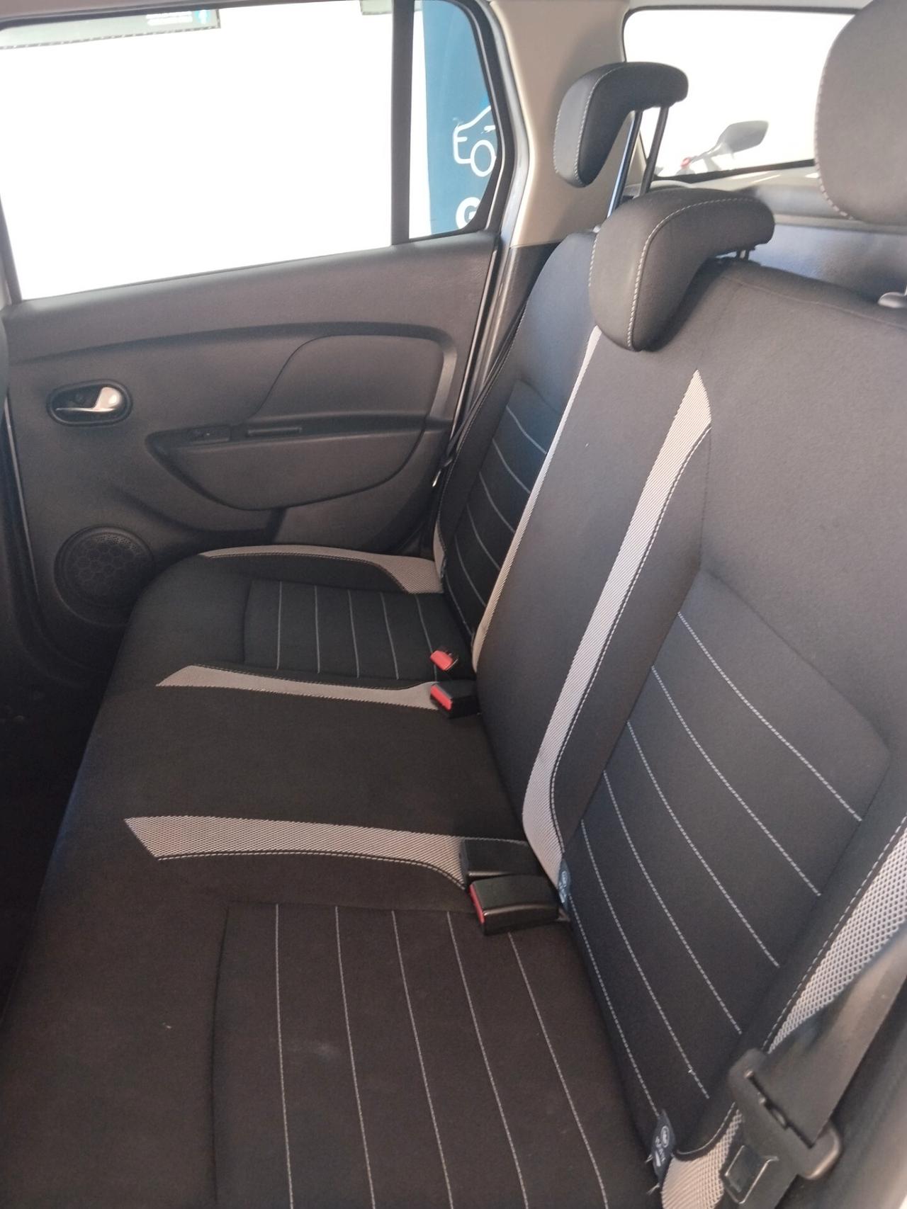 Dacia Logan 1.5 diesel 2018 CON GARANZIA