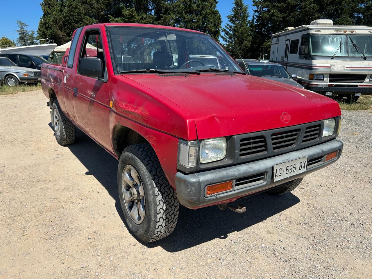 Nissan King Cab *KING CAB*