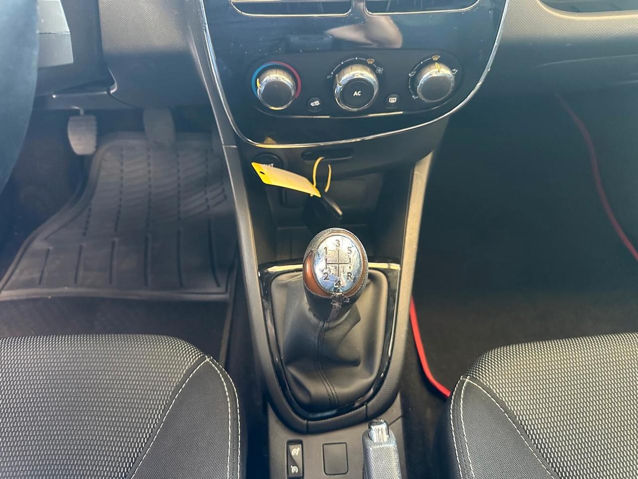 Renault Clio Sporter 1.2 75CV Wave
