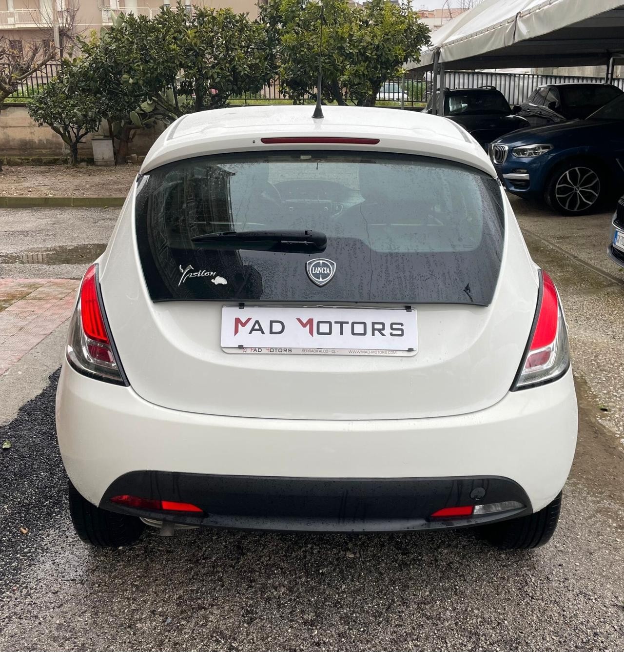 Lancia Ypsilon 1.2 69 CV 5 porte Platinum