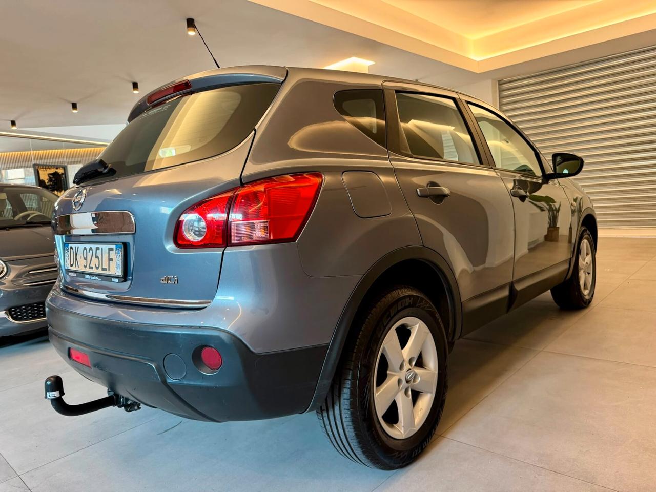 NISSAN QASHQAI 2.0 TEKNA 150CV UNICOPROPRIETARIO GANCIO TRAINO