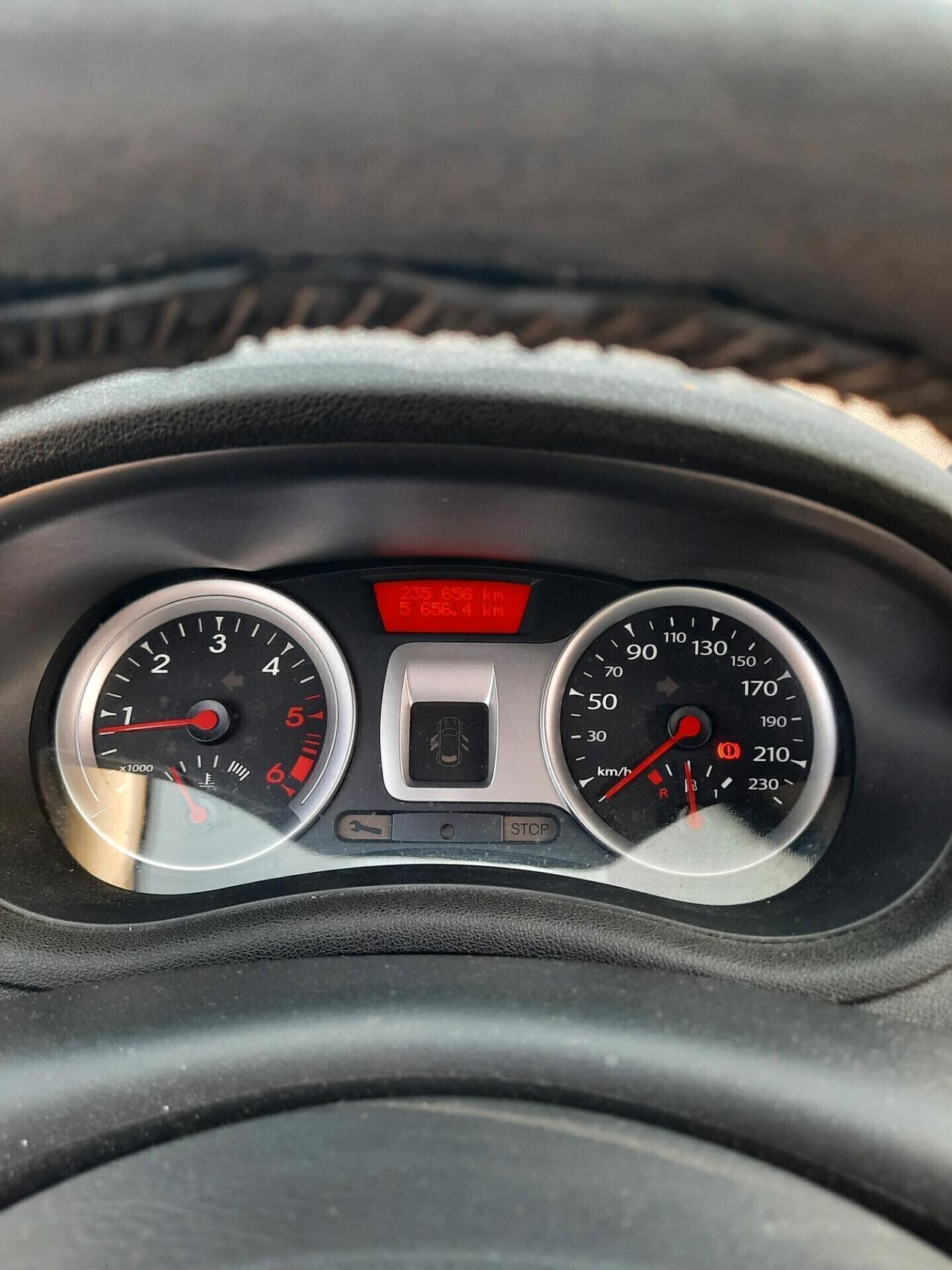 Renault Clio 1.5 dCi 65CV 5 porte OK NEOPATENTATI